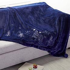 "As Is" August & Leo Oversized Faux Fur Angelic Winter Throw