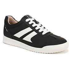 Naturalizer Garnet Retro Lace-Up Sneaker