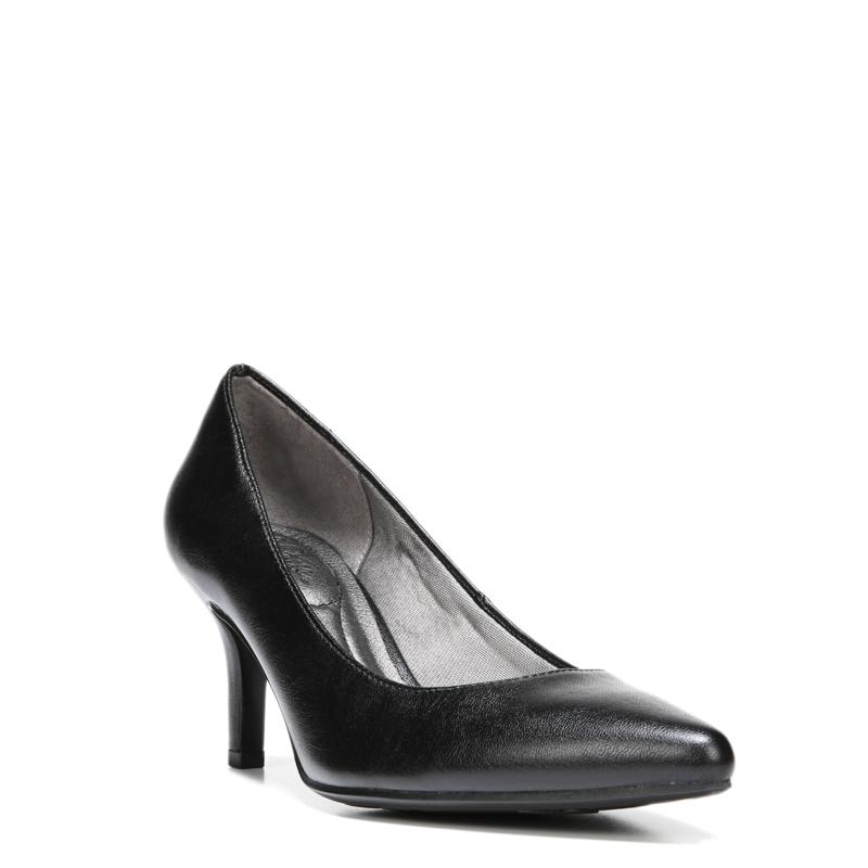 lifestride soft system pumps