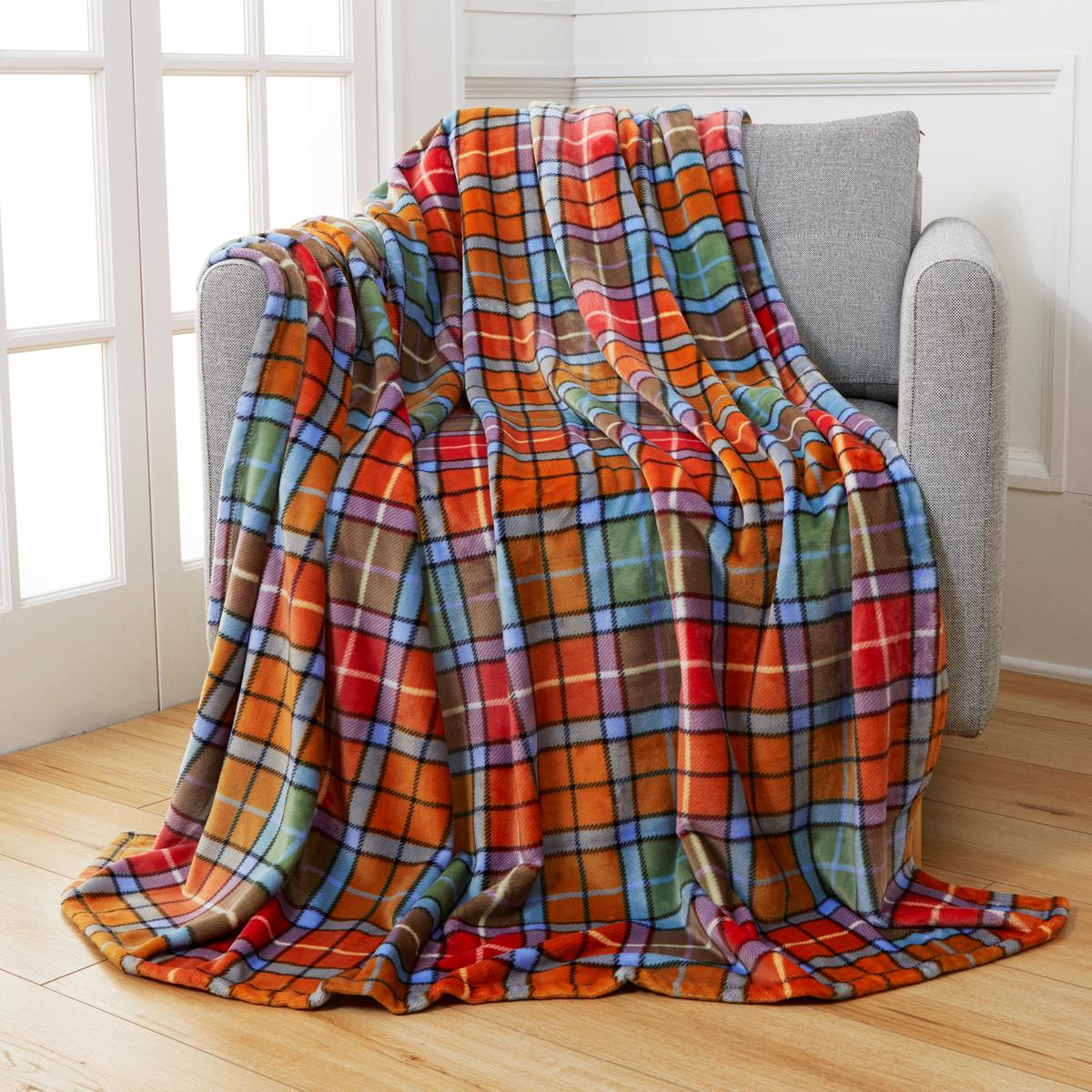 Warm & Cozy Oversized Seasonal Plush Throw 10090101 HSN