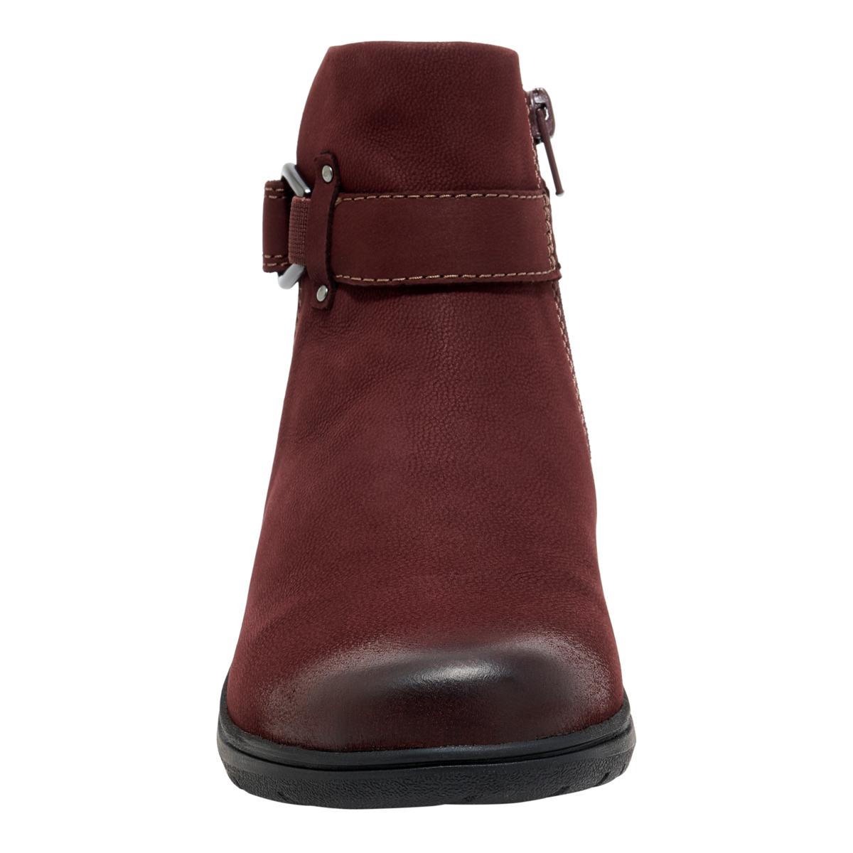 Clarks Leather Casual Ankle Boots Men main image 3