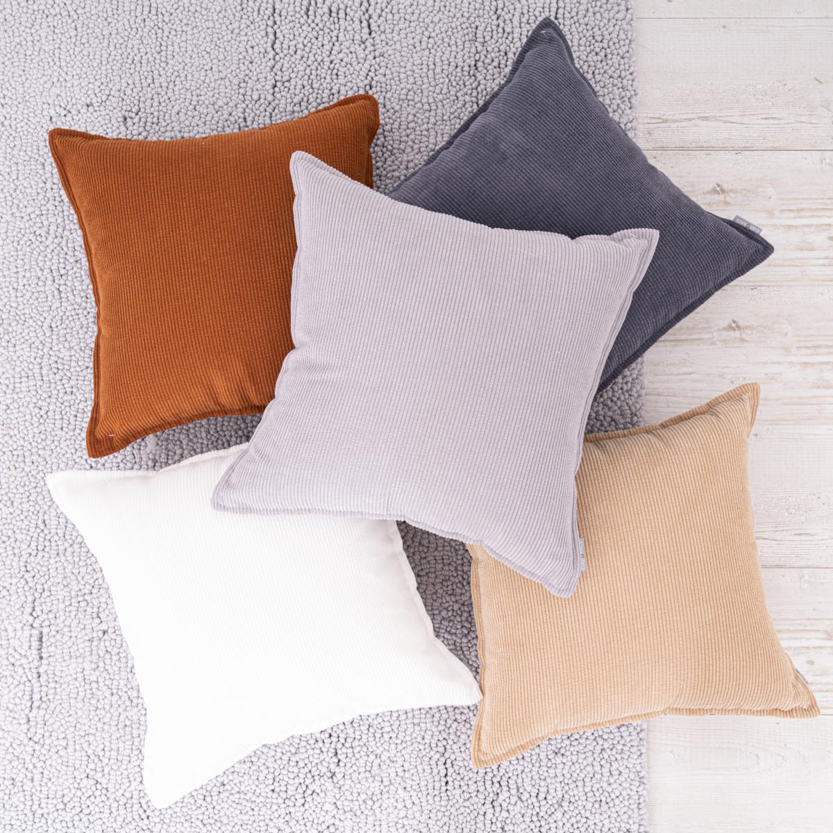 https://i03.hsncdn.com/is/image/HomeShoppingNetwork/rocs1200/evergrace-corde-duroi-ribbed-pillow-d-20220201195040373~20466982w_alt4.jpg