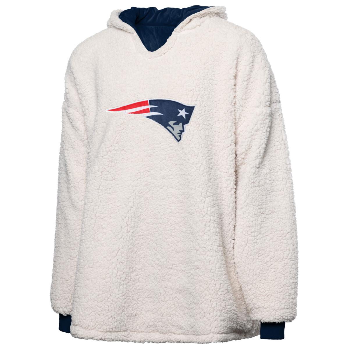 Fanatics Branded Men's Fanatics Branded Heather Charcoal New England Patriots  Camo Pullover Hoodie