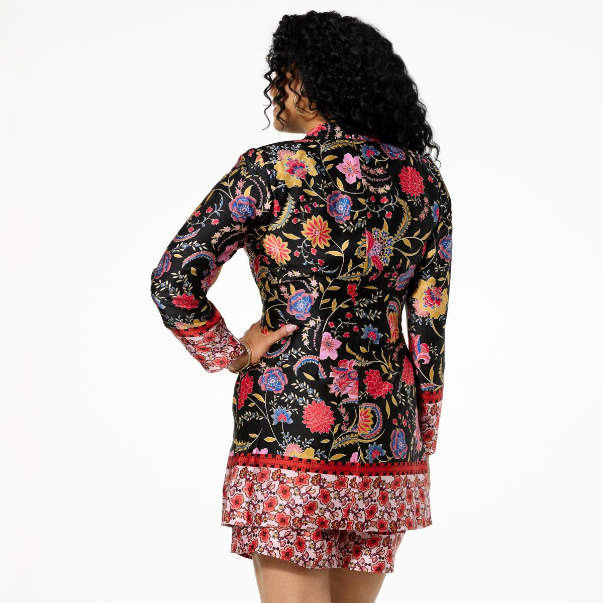 Giulianaページ G by Giuliana Printed Crepe Beaded Tassel Pull-On Short