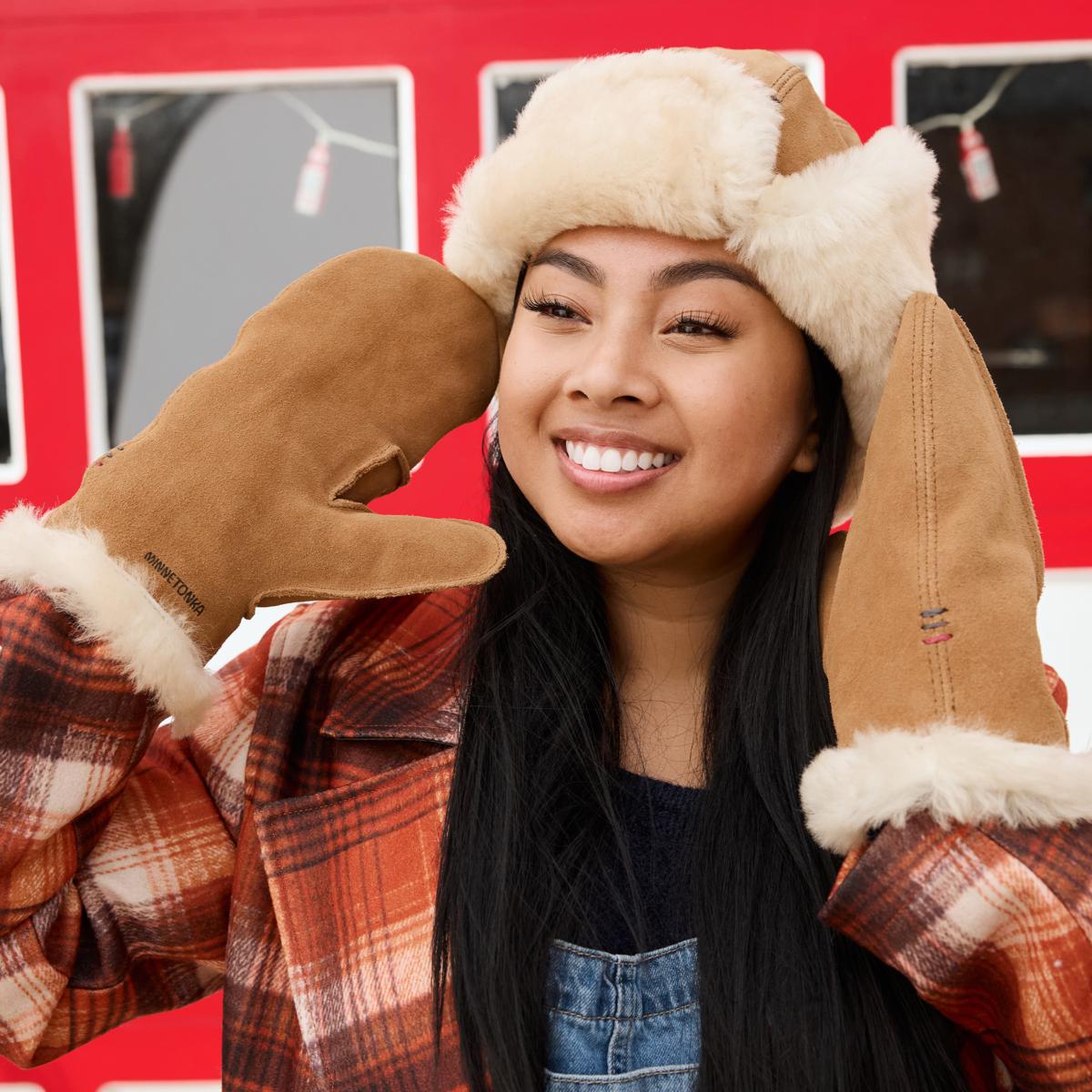 Minnetonka Suede & Sheepskin Mittens | HSN