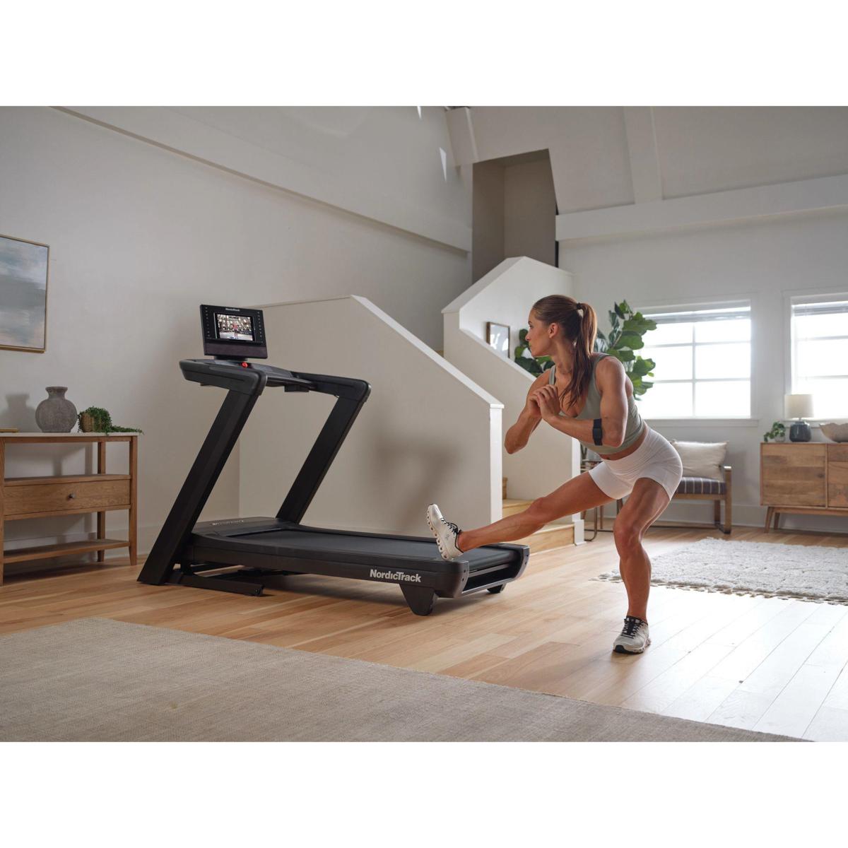 NordicTrack Commercial LE Treadmill | HSN