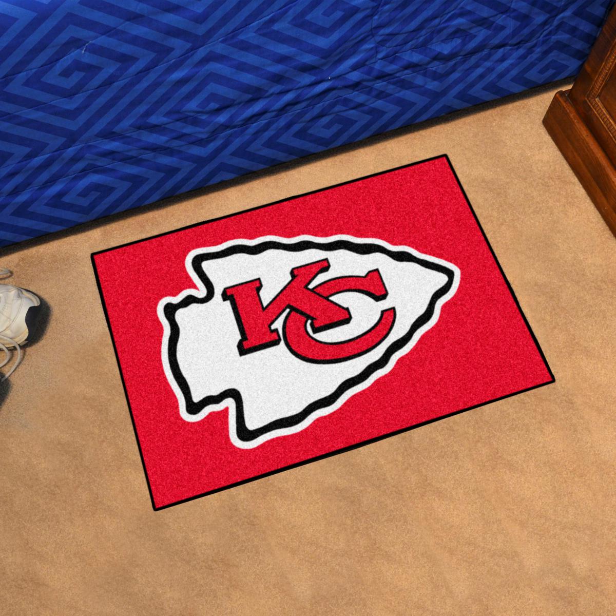 https://i03.hsncdn.com/is/image/HomeShoppingNetwork/rocs1200/officially-licensed-nfl-19-x-30-rug-kansas-city-chiefs-d-20210416142037577~9809907w_alt1.jpg