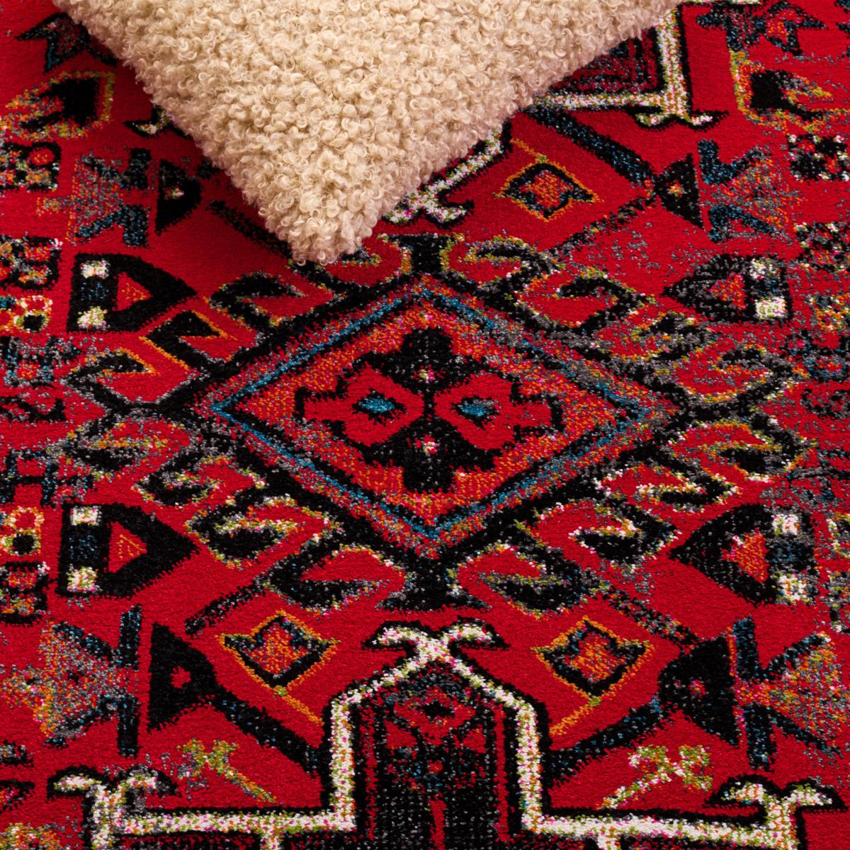 Safavieh Vintage Hamadan Kessie Rug - 2-1/4' x 22'
