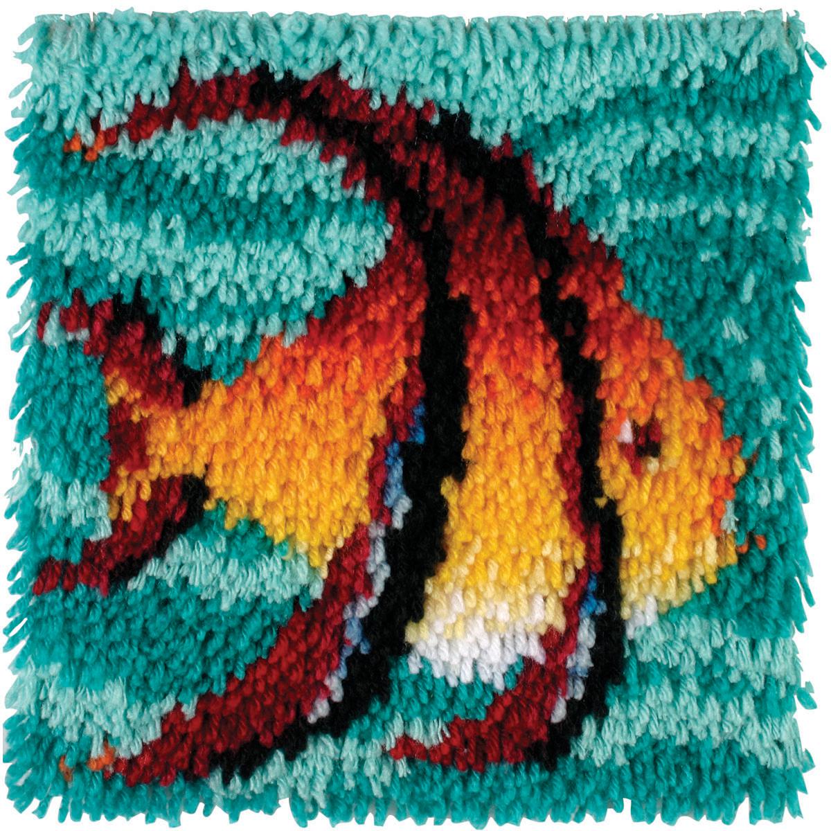 SHAGGY BUTTERFLY LATCH HOOK RUG KIT (12 SQR)