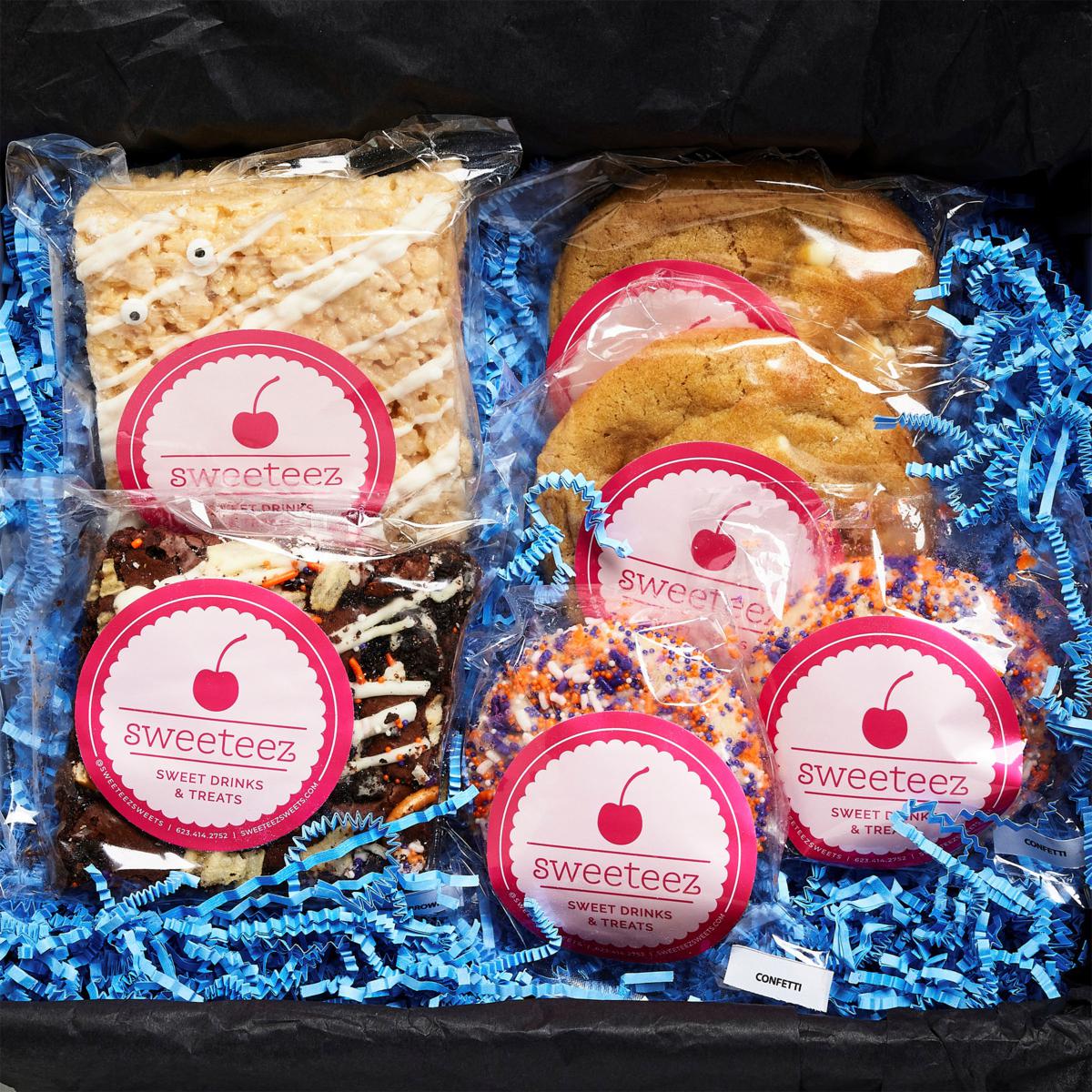 David's Cookies - 24 Fresh Baked Assorted Cookies Gourmet Gift Basket, 2lb