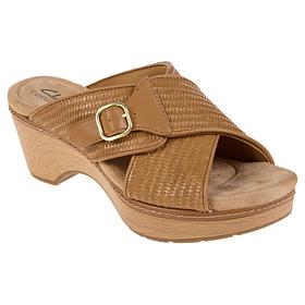 "As Is" Clarks Collection Seannah Nora Modern Casual Wedges