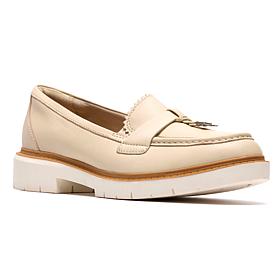 "As Is" Clarks Collection Westlynn Bella Leather Loafer