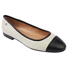 "As Is" Vince Camuto Minndy Leather Ballet Flat