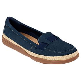 Clarks Collection Elaina Echo Heritage Casual Leather Slip-On Shoe