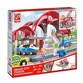 Grand City Station Light and Sound 49 Piece Railway Set