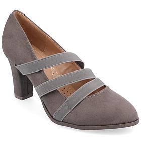Journee Collection Womens Comfort Narrow Width Loren Pump