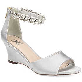 Journee Collection Women's Connor Wedge