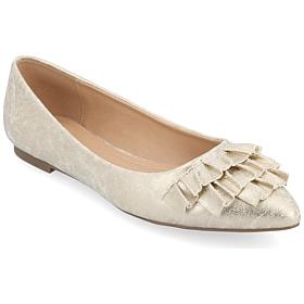 Journee Collection Womens Judy Wide Width Flat