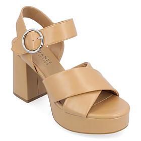 Journee Collection Womens Tru Comfort Foam Akeely Sandals