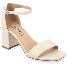 Journee Collection Womens Tru Comfort Foam Narrow Valenncia Sandals