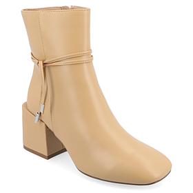 Journee Collection Womens Tru Comfort Foam Wide Width Beverley Booties