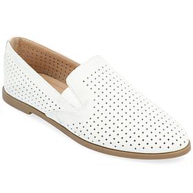 Journee Collection Womens Tru Comfort Foam Wide Width Lucie Flat