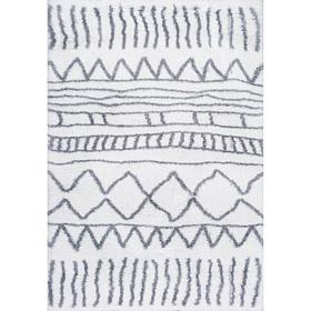 nuLOOM Renata 5' 3" x 7' 6" Moroccan Shag Area Rug