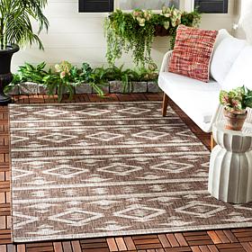 Safavieh Courtyard Freya 5'-3" X 7'-7" Indoor/Outdoor Rug